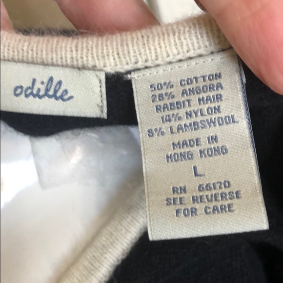 Sweater/tank combo - Picture 3 of 4